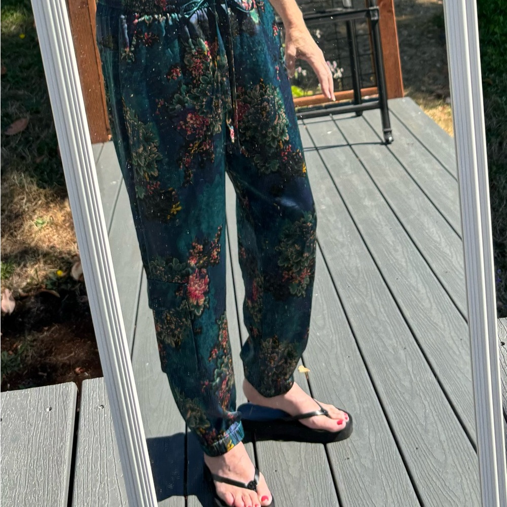 Floral Patterned Pants